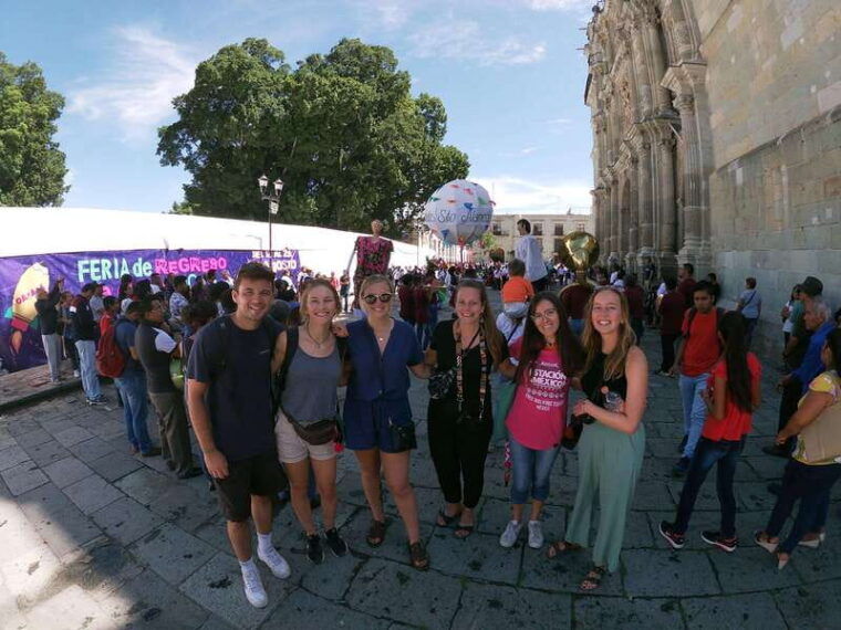 walking-tour-of-oaxacas-beautiful-city