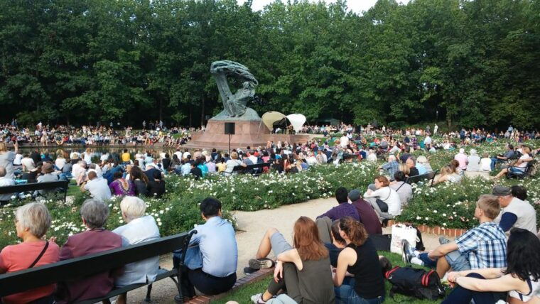 warsaw-2-hour-chopins-life-walking-tour