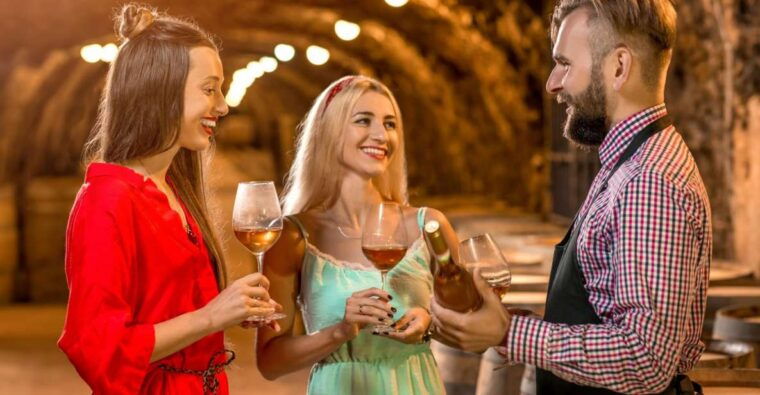 warsaw-wine-tasting-private-tour-with-wine-expert