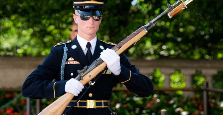 washingtondc-guided-arlington-national-cemetery-tour