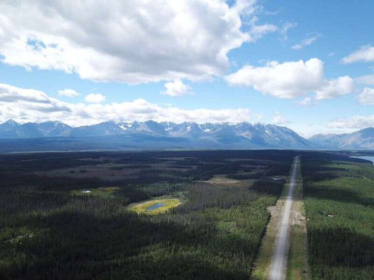 whitehorse-kluane-national-park-haines-junction-day-trip