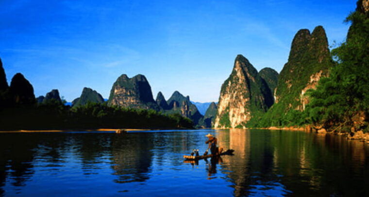yangshuo-xingping-li-river-cruise-impression-liusanjie-show