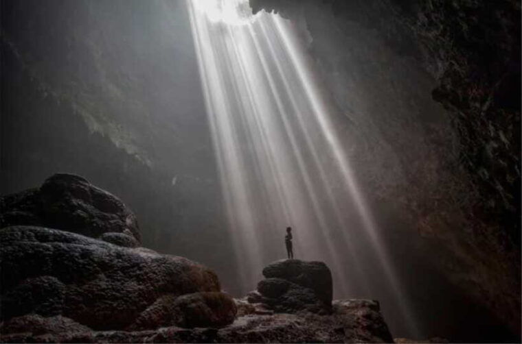 yogyakarta-jomblang-cave-day-trip-with-pickup-and-entry-fee