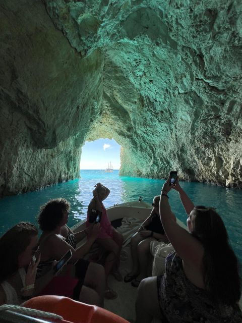 zakynthos-laganas-marine-park-speedboat-tour-with-swimming