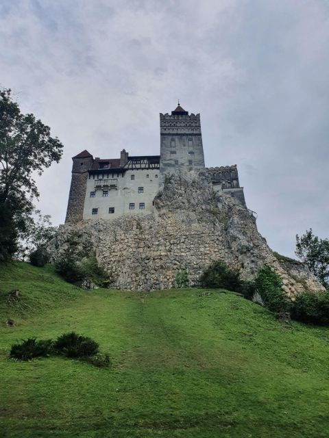 7h-draculas-castle-private-tour-from-bucharest-fast-tour