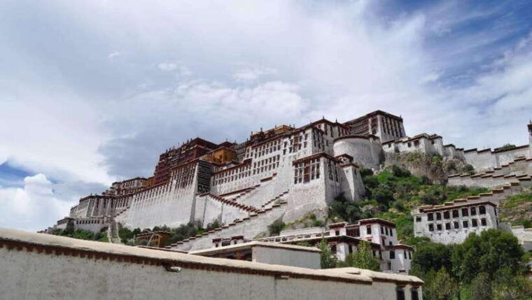 17-days-kailash-mansarovar-tour-guge-kingdom-exploration