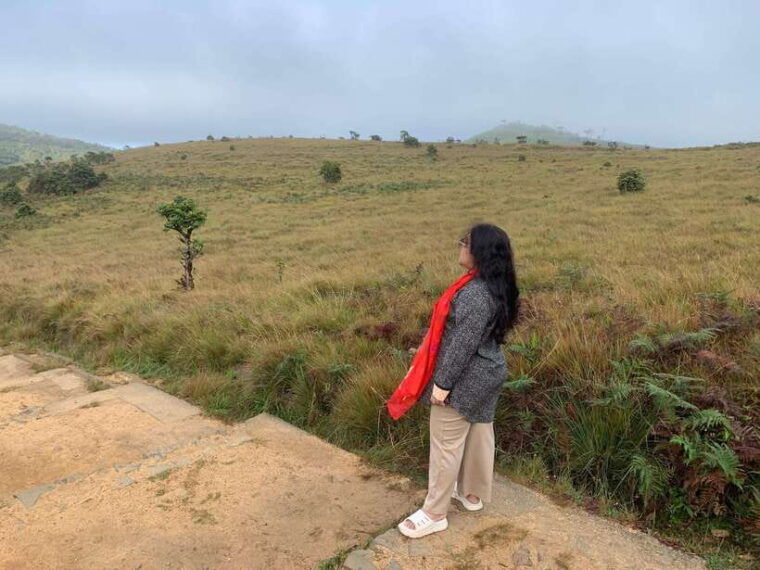 2-day-ella-tour-diyaluma-falls-horton-plains-scenic-train