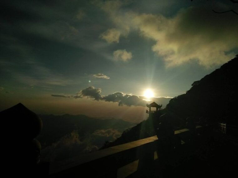 2-day-fansipan-mountain-trek-indochinas-highest-peak