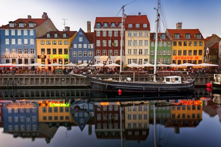 3-hour-private-copenhagen-walking-tour