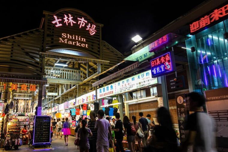 4-days-private-tour-taipei-jiufen-sun-moon-lake-taichung