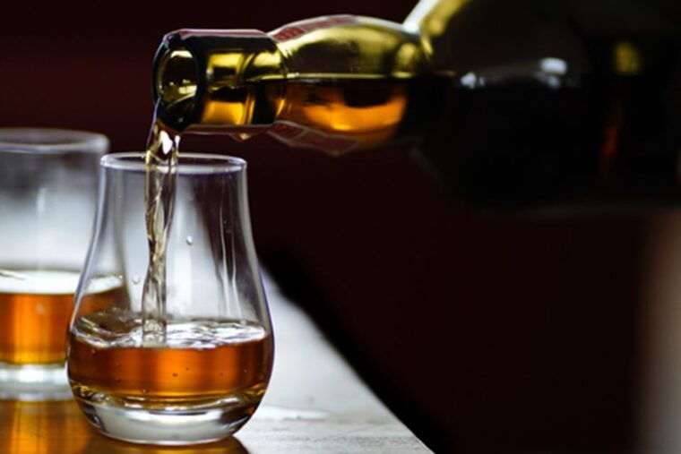 aberdeen-shire-castle-distillery-private-group-day-tour