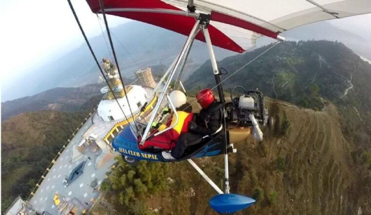 adventures-in-the-sky-ultra-light-flying-over-pokhara