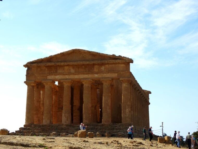 agrigento-private-tour-of-ancient-akragas-with-local-guide