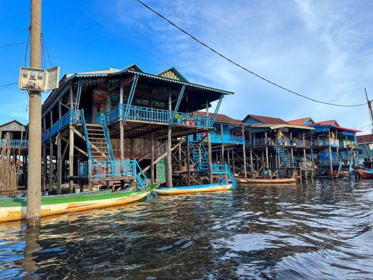 angkor-wat-sunrise-small-group-tour-tonle-sap-boat-sunset
