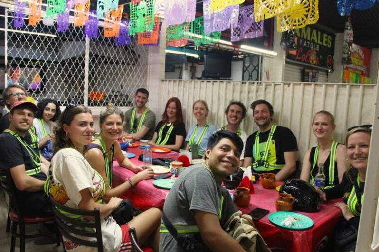architecture-bike-tour-mexico-city-guided-by-architects