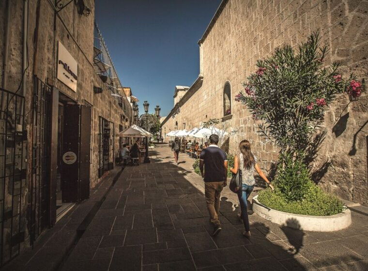 arequipa-city-tour-and-santa-catalina-monastery