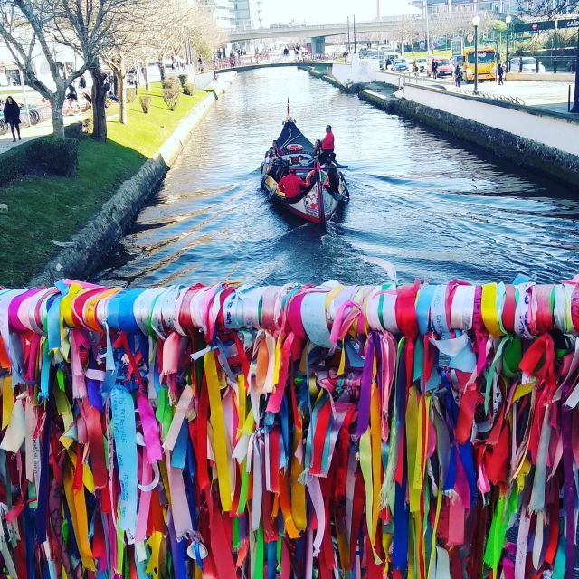 aveiro-boat-cruise-and-city-walking-tour-with-sweet-tasting