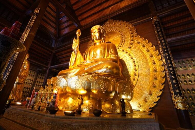 bai-dinh-pagoda-trang-an-mua-cave-with-transfer-buffet