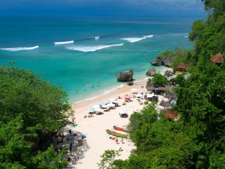 bali-bali-sunset-romantic-trip-private-tour-luxury-car