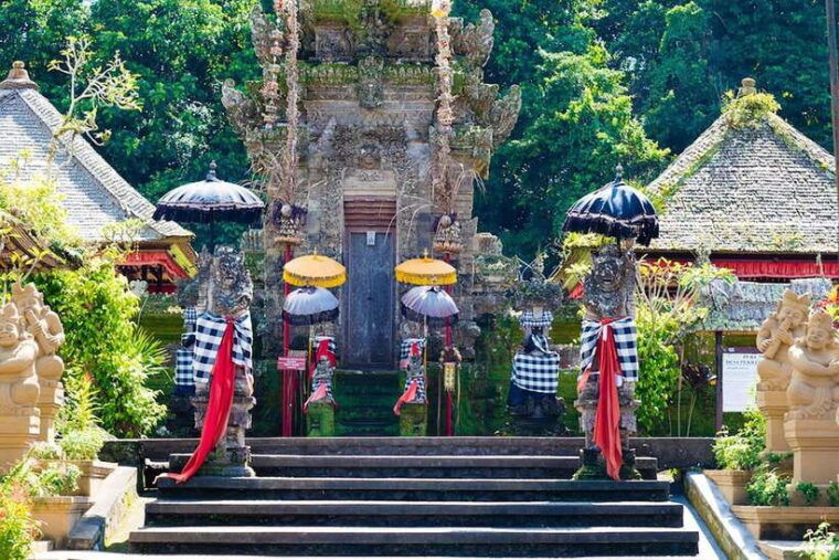 bali-besakih-great-temple-penglipuran-village-day-tour