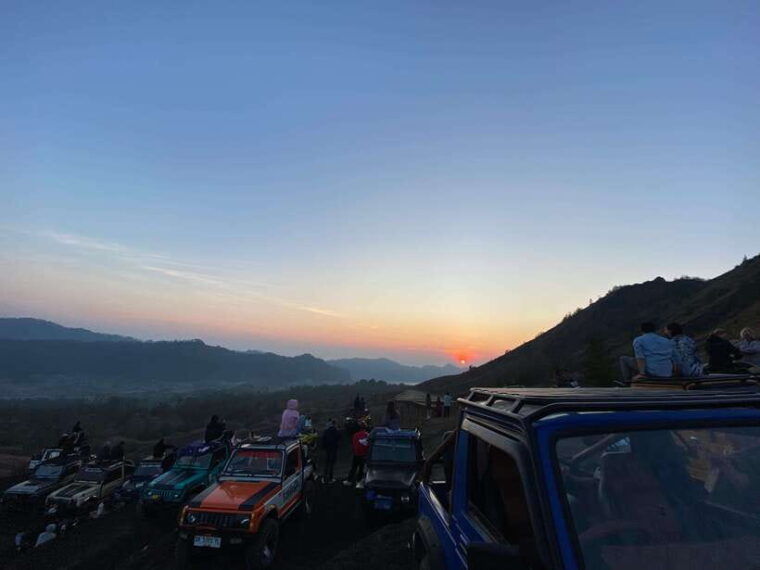 bali-jeep-sunrise-lover-experience-with-breakfast