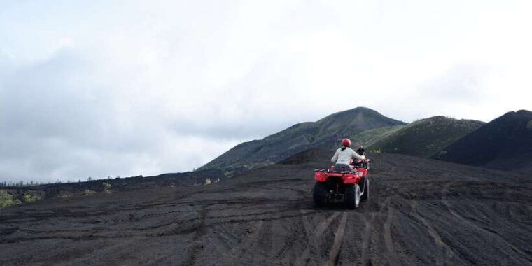 bali-mount-batur-quad-bike-tour-and-natural-hot-springs