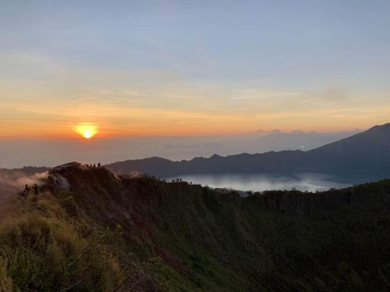 bali-mount-batur-sunrise-hiking-with-breakfast-guide-tour