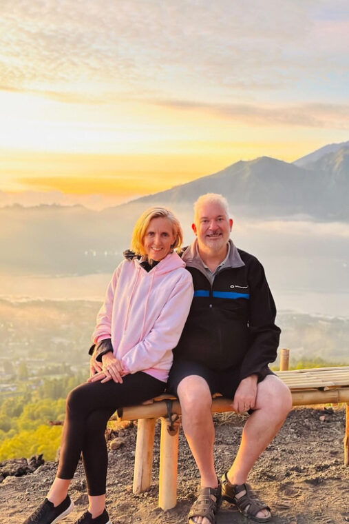 bali-mt-batur-hike-with-sunrise-breakfast-with-hotspring