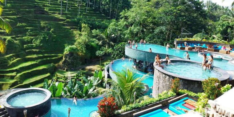 bali-private-ubud-waterfall-village-and-pool-club-day-trip