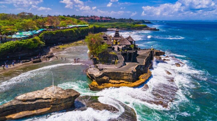 bali-tanah-lot-temple-guided-tour