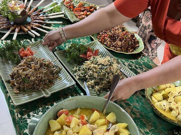 balinese-cooking-class-go-shopping-at-the-market-cook-eat