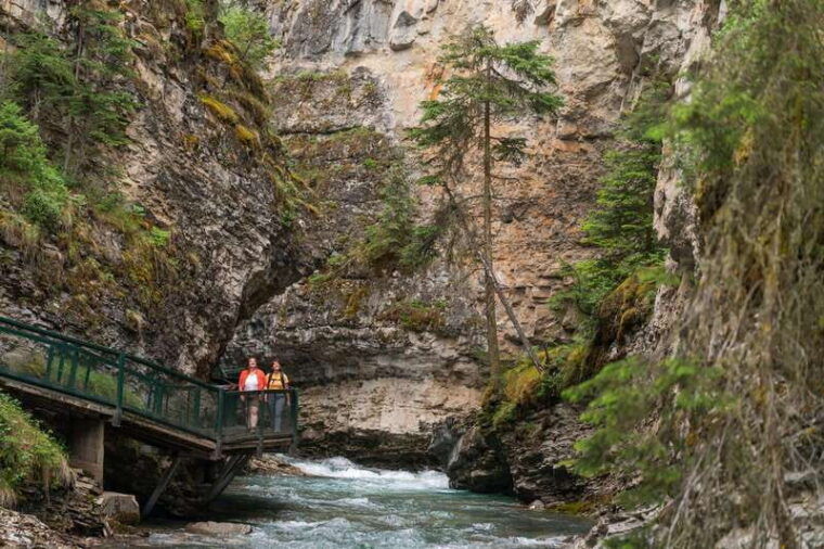 banff-gondola-hot-spring-johnston-canyon-lake-minnewanka