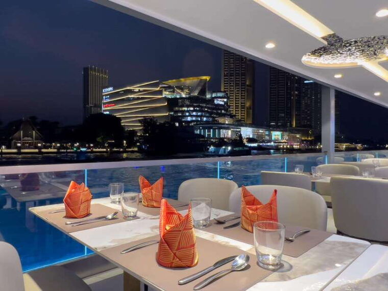 bangkok-chao-phraya-river-dinner-cruise-live-music-dance