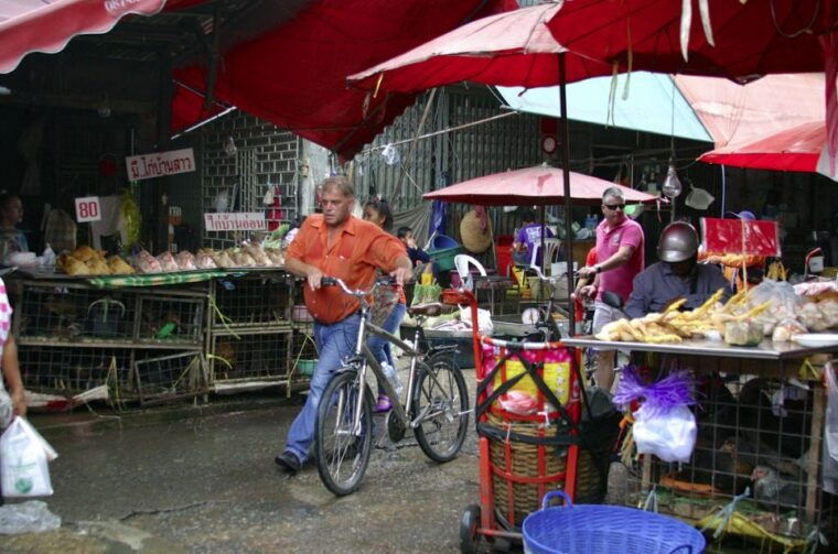 bangkok-city-culture-half-day-bike-tour
