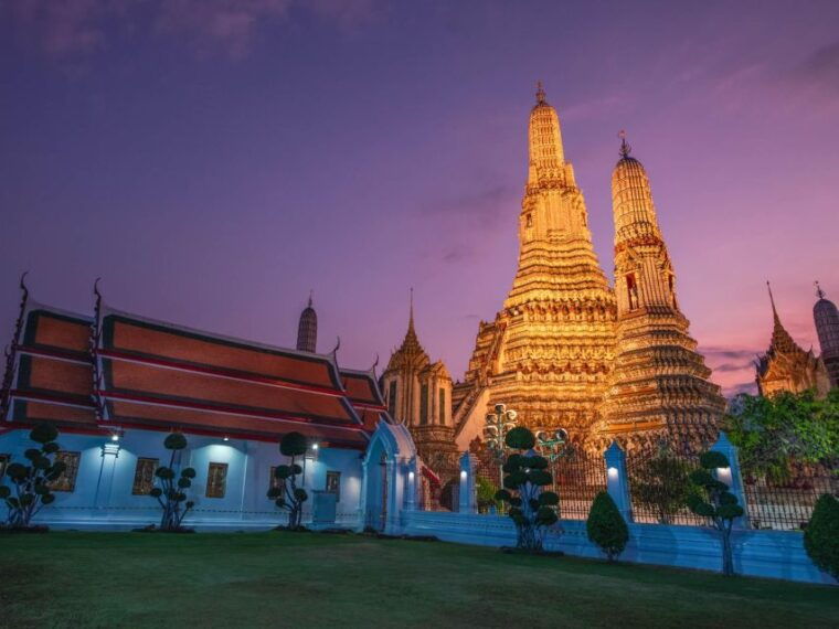 bangkok-grand-palace-and-wat-arun-guided-walking-tour