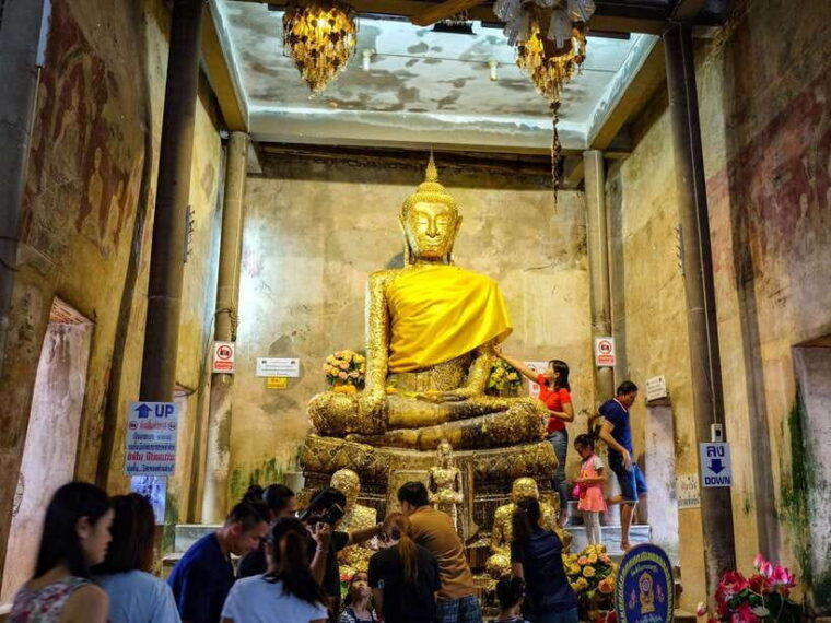 bangkok-maeklong-railway-amphawa-floating-market-day-trip