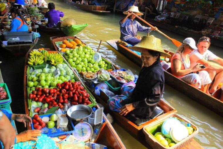 bangkok-railway-and-floating-market-tour-with-dragon-temple