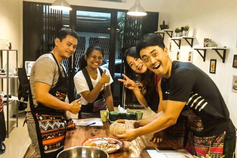 bangkok-thai-cooking-class-and-onnuch-market-tour