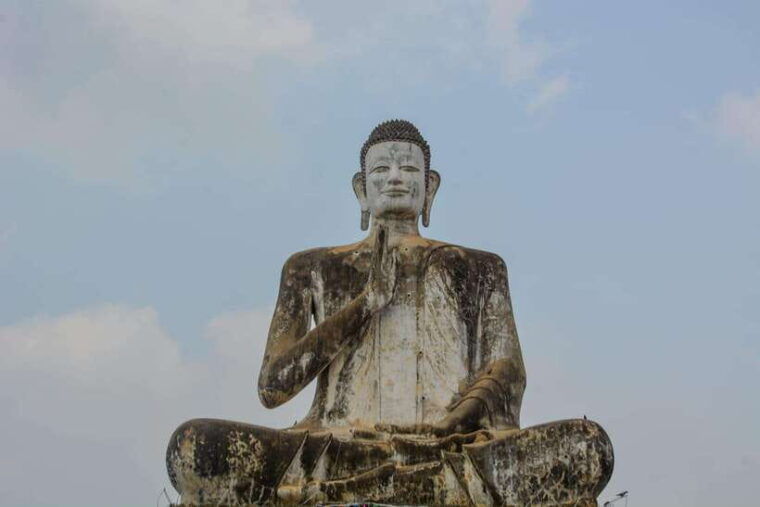 battambang-unforgettable-tour-by-private-tuk-tuk