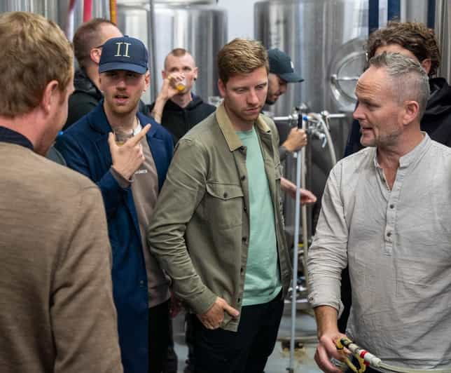 beer-brewery-tour-at-gaedingur-brewery