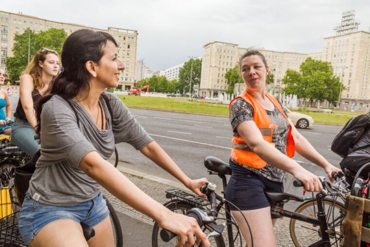 berlin-alternative-bike-tour-of-kreuzberg-friedrichshain
