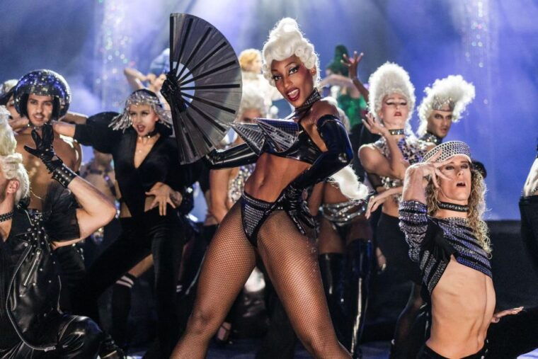 berlin-falling-in-love-grand-show-friedrichstadt-palast
