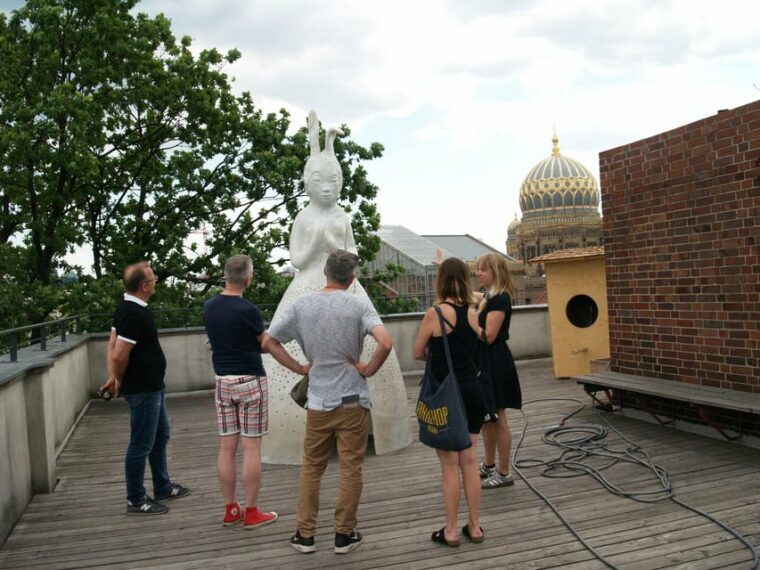 berlins-gallery-scene-2