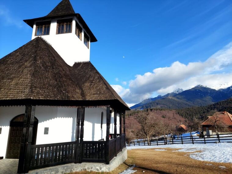 bran-one-castle-two-stories-dracula-and-queen-mary