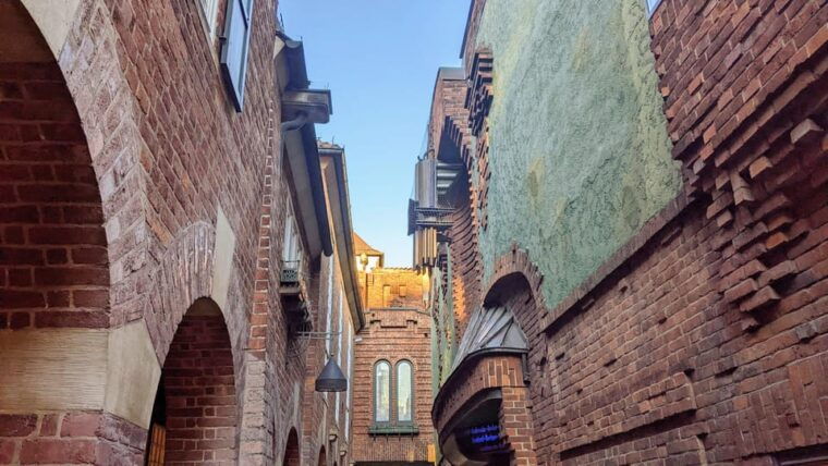 bremen-varied-city-centre-walking-tour
