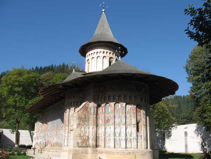 bucovina-painted-monasteries-tour-from-suceava-gura-humor