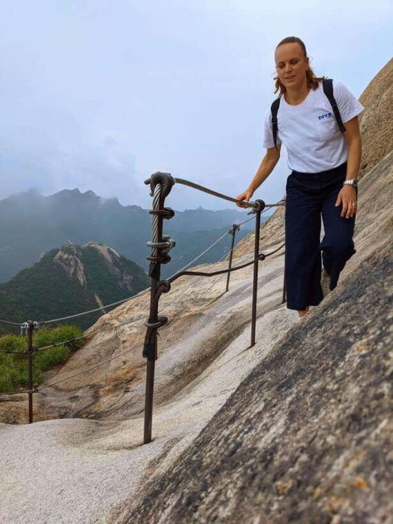 bukhansan-national-park-the-summit-course
