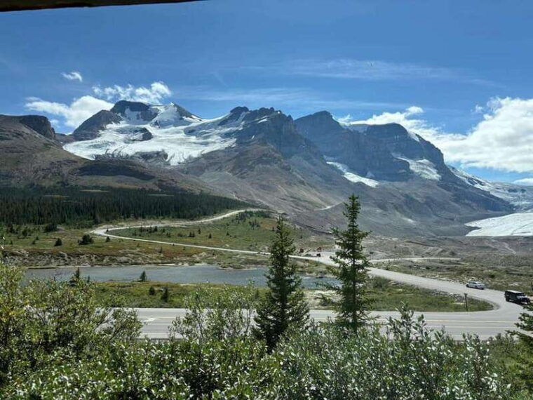 calgary-banff-canmore-banff-jasper-national-parks-tour