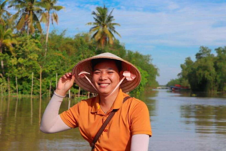 can-tho-floating-market-mekongs-legacy-max-6-pax