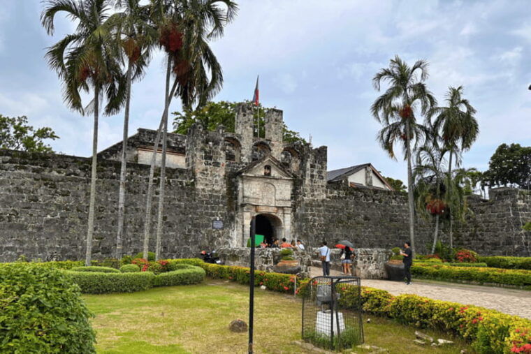 cebu-cebu-city-and-mactan-island-private-full-day-tour